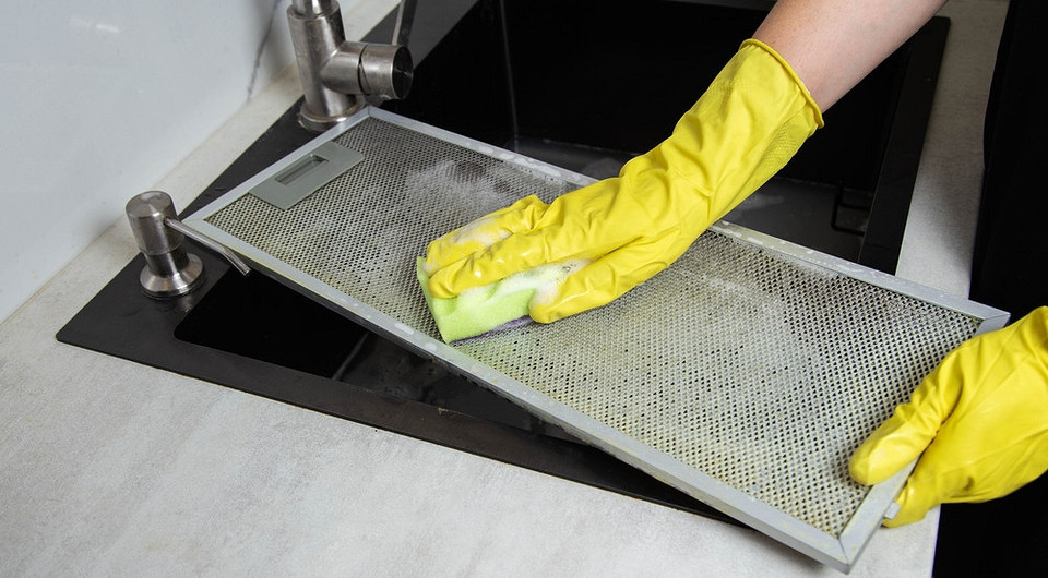Как почистить вытяжку от жира: советы по очистке решетки и корпуса, подходящие средства