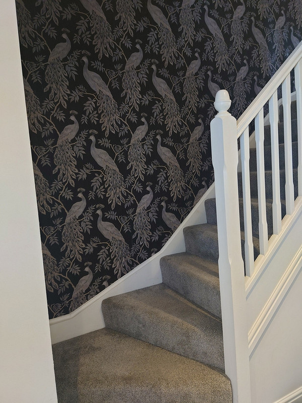 Как крепить балясины к ступеням, полу и перилам: выбор крепежа и пошаговая инструкция