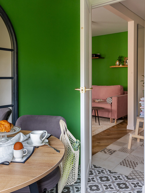 Потрясающая хрущевка с французским настроением! Двушка 44 кв. м с уютным и ярким интерьером