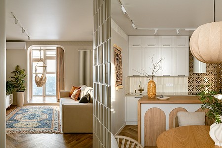 Квартира мечты: потрясающий интерьер 79 кв. м для девушки, вдохновленной Бали