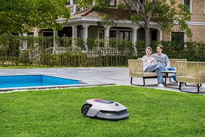 Робот-газонокосилка Dreame Roboticmower A1 теперь выпускается в Pro-версии