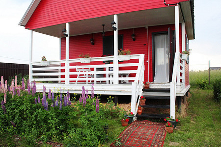 Какой краской покрасить фасад: выбираем отделку для разных материалов