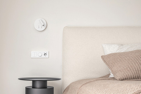 Невидимый комфорт: как интегрировать электрофурнитуру в современный интерьер