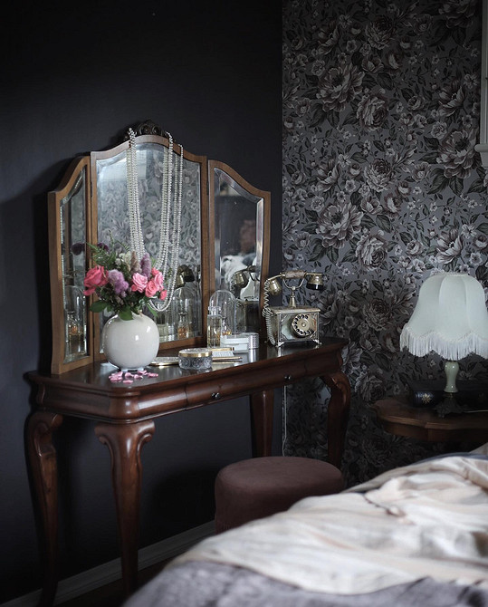 Как комбинировать обои: готовые схемы и идеи для каждой комнаты (73 фото)