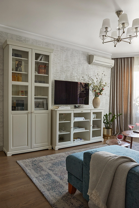 Как комбинировать обои: готовые схемы и идеи для каждой комнаты (73 фото)