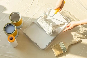 Чем отмыть водоэмульсионную краску: инструкции для разных материалов