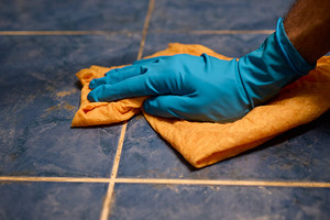 Как очистить плитку от плиточного клея: простые инструкции и полезные советы