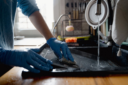 Как отмыть противень: домашние средства и бытовая химия