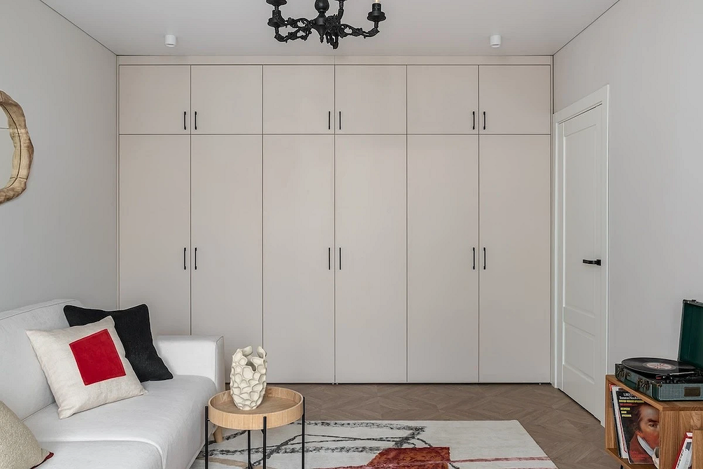 Интерьер гостиной 18 кв. м: правила оформления, 5 готовых планировок и 50 фото