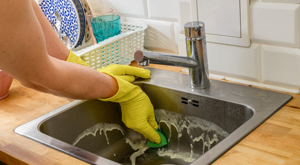 7 бытовых мифов об уборке, которые давно пора забыть