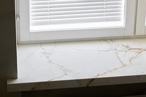 Замена пластикового подоконника своими руками: основные этапы