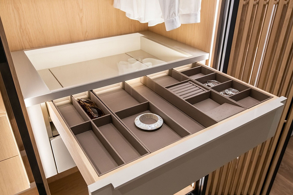 Дизайн гардеробной: идеи оформления, эргономика и наполнение (76 фото)