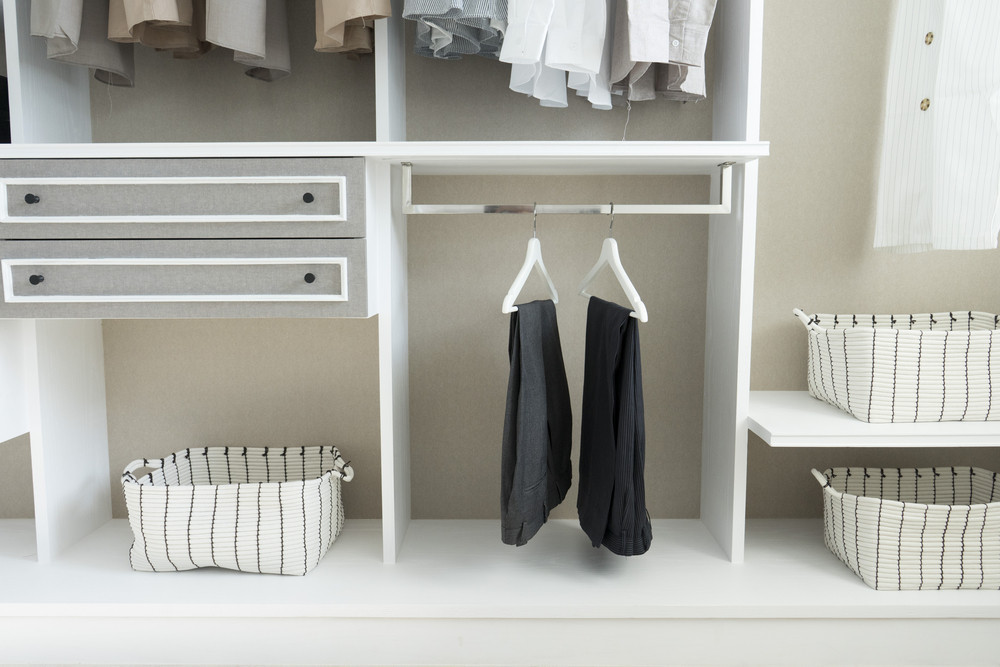Наполнение шкафа-купе: как спланировать хранение, чтобы поместилось все (54 фото)