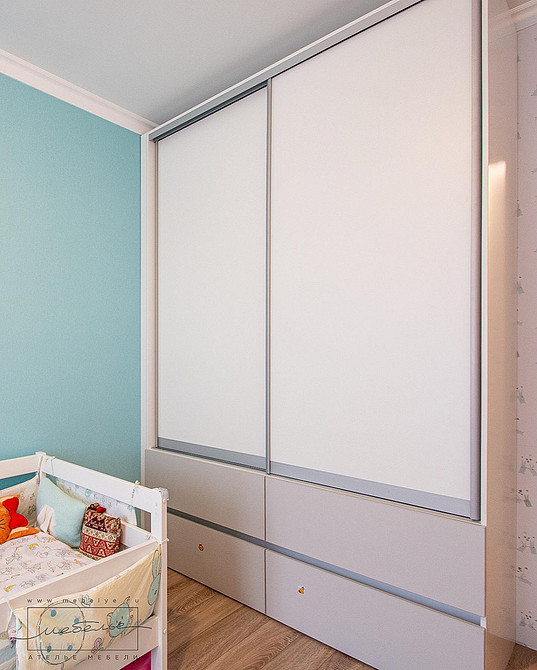 Наполнение шкафа-купе: как спланировать хранение, чтобы поместилось все (54 фото)