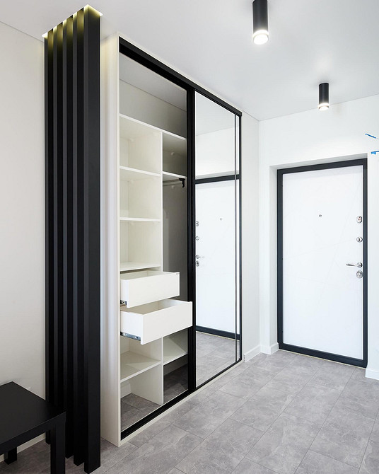 Наполнение шкафа-купе: как спланировать хранение, чтобы поместилось все (54 фото)