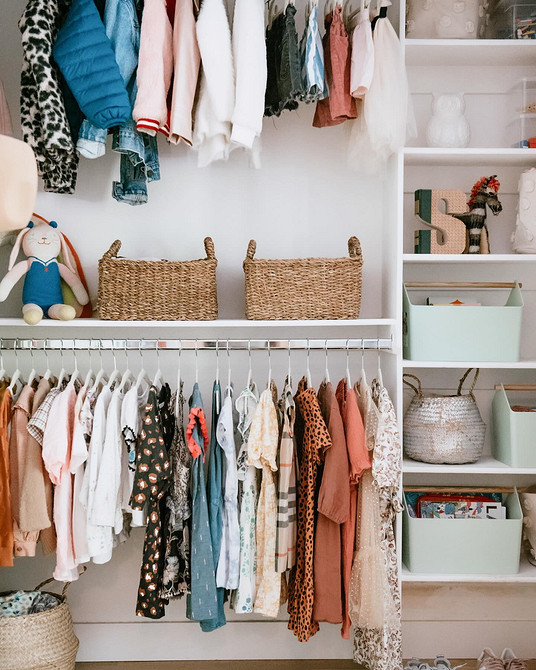 Наполнение шкафа-купе: как спланировать хранение, чтобы поместилось все (54 фото)