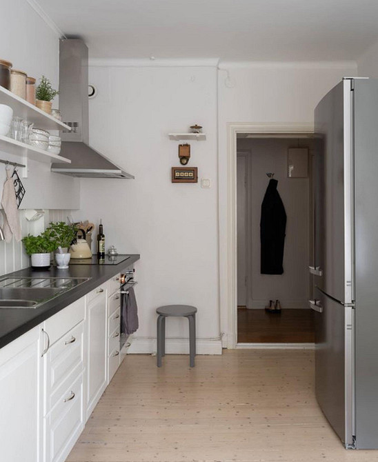 Дизайн интерьера узкой кухни: правила оформления и расстановки мебели (64 фото)