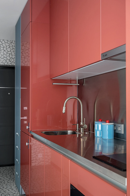 Дизайн интерьера узкой кухни: правила оформления и расстановки мебели (64 фото)