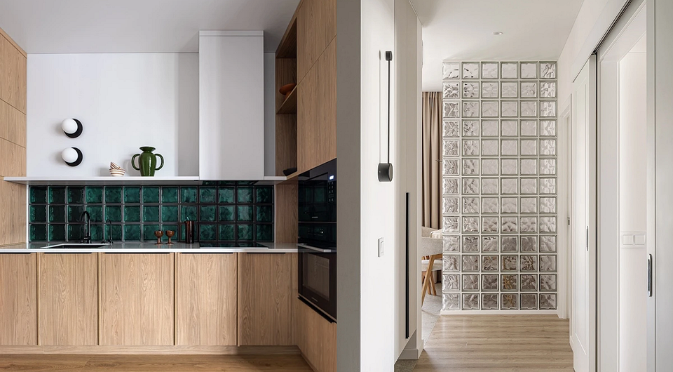 Стеклоблоки в интерьере: плюсы и минусы, варианты применения (93 фото)