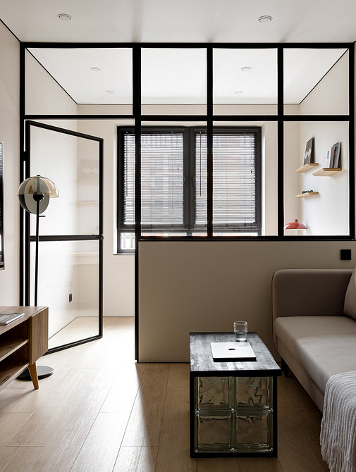 Стеклоблоки в интерьере: плюсы и минусы, варианты применения (93 фото)