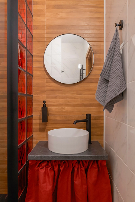 Стеклоблоки в интерьере: плюсы и минусы, варианты применения (93 фото)