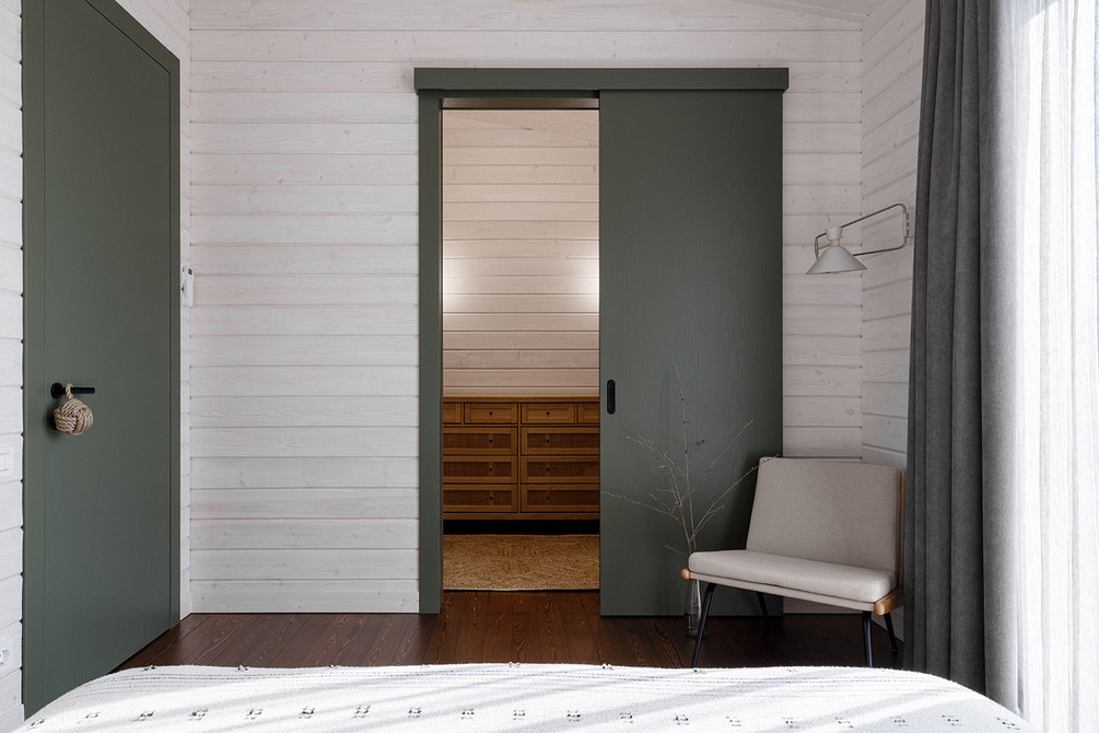 Дом с потрясающими видами на горы: интерьер 116 кв. м для двух поколений семьи