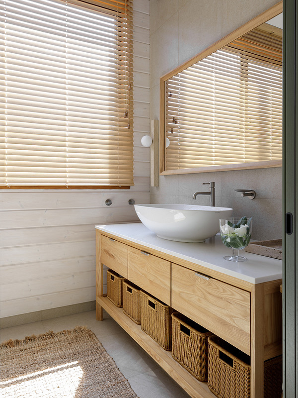 Дом с потрясающими видами на горы: интерьер 116 кв. м для двух поколений семьи