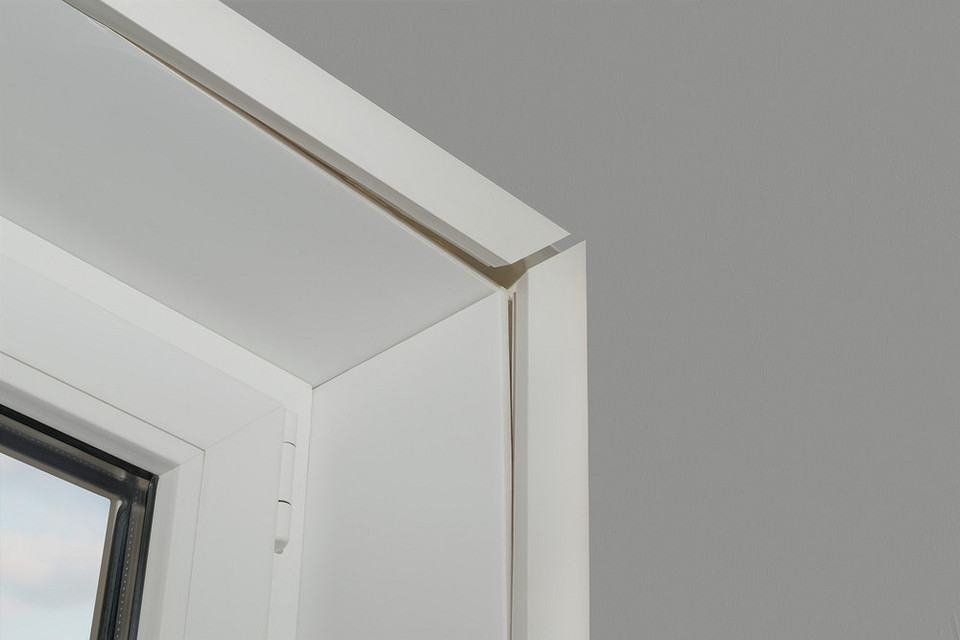 Как убрать плесень с окон: народные средства и бытовая химия