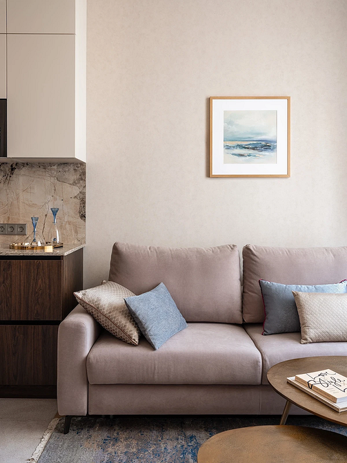 Как красиво повесить постеры: 5 популярных схем и красивые идеи (97 фото)