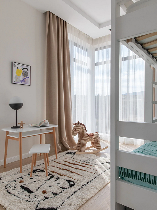 Как красиво повесить постеры: 5 популярных схем и красивые идеи (97 фото)