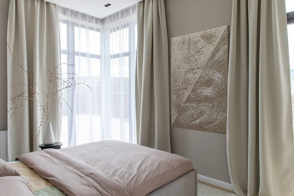 Как красиво повесить постеры: 5 популярных схем и красивые идеи (97 фото)