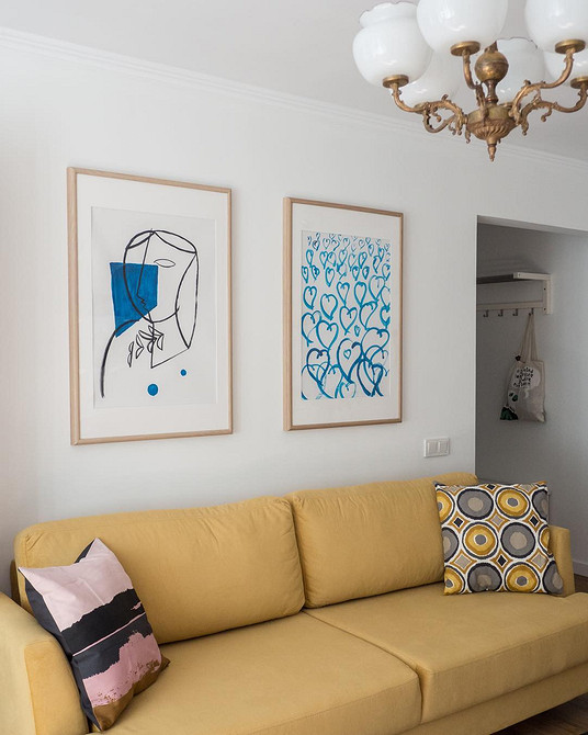 Как красиво повесить постеры: 5 популярных схем и красивые идеи (97 фото)