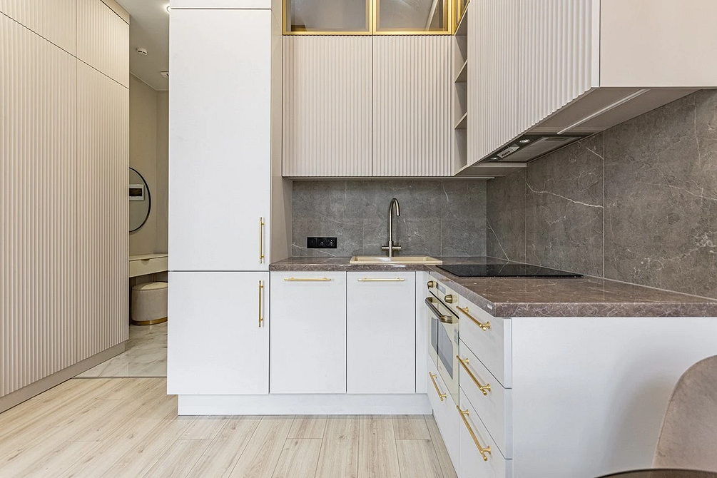 Дизайн интерьера кухни в сером цвете: секреты оформления и 92 стильных фото