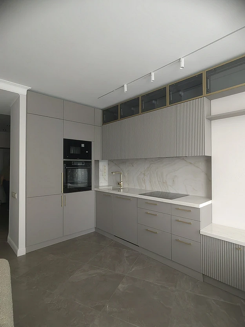 Дизайн интерьера кухни в сером цвете: секреты оформления и 92 стильных фото