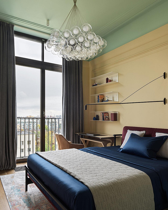 Потолок-2026: советы по выбору отделки и 8 ярких трендов (59 фото)