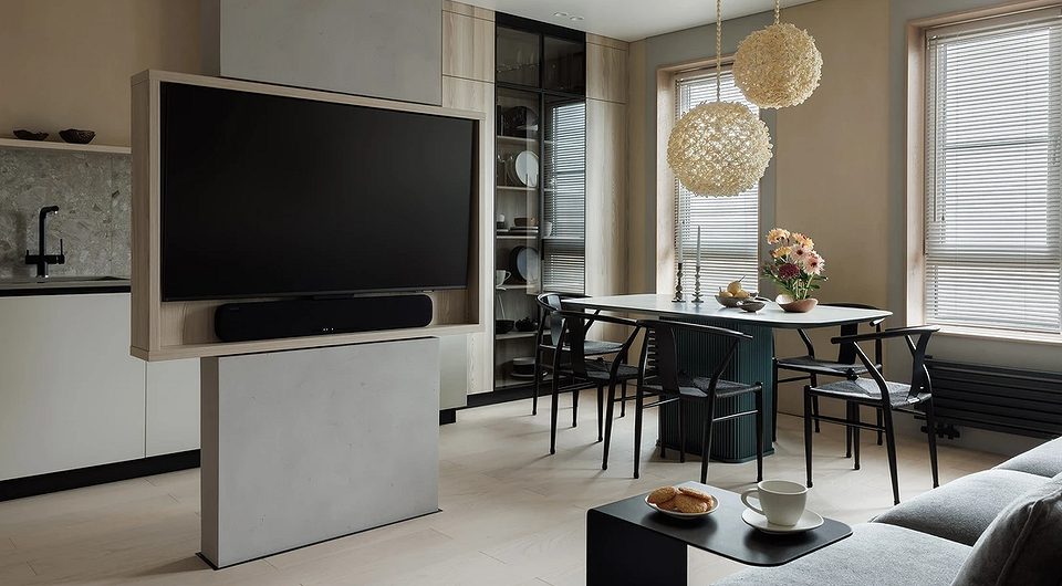 Вместо перегородок: 7 неочевидных способов зонировать гостиную