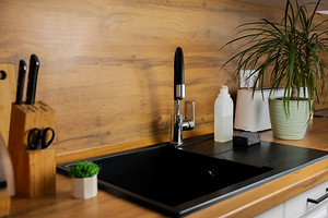 Не забудьте про них: 7 мест на кухне, где скапливается больше всего грязи