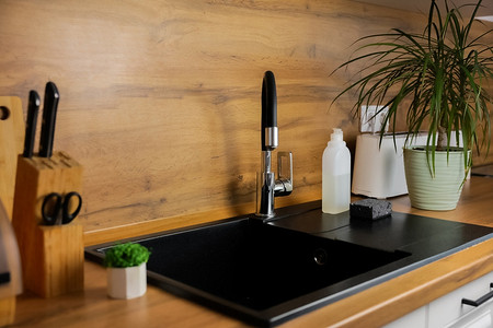 Не забудьте про них: 7 мест на кухне, где скапливается больше всего грязи