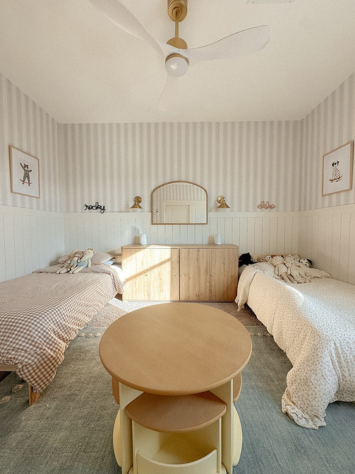 Дизайн интерьера детской для мальчика и девочки: советы по оформлению (73 фото)