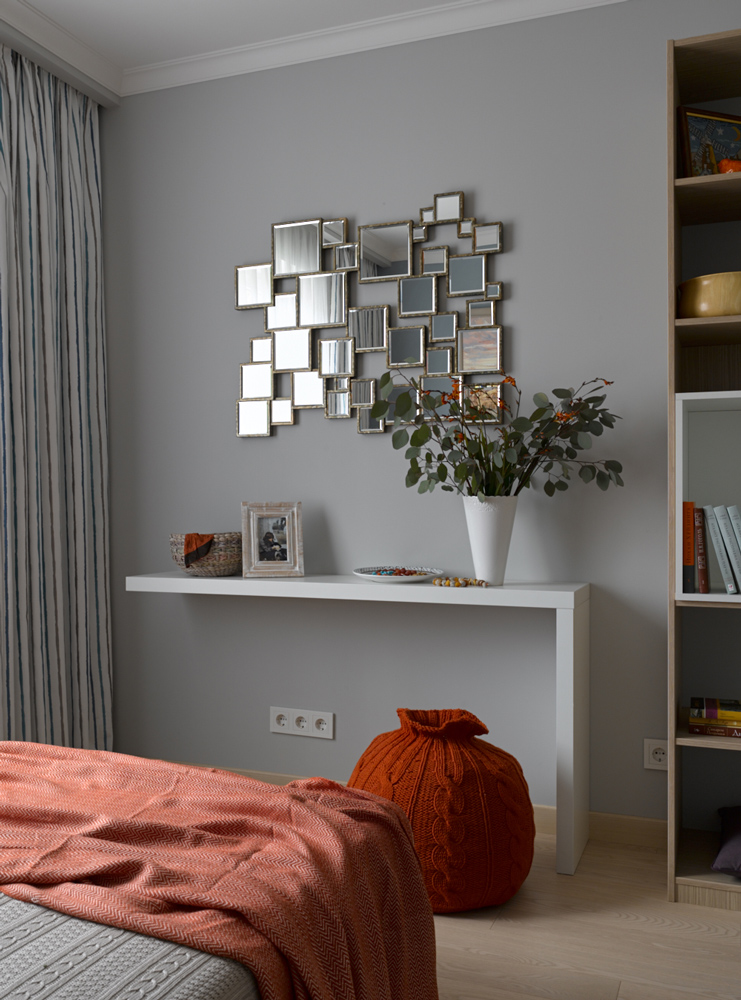 Уютная квартира: светлый интерьер в стиле эко для матери и дочери