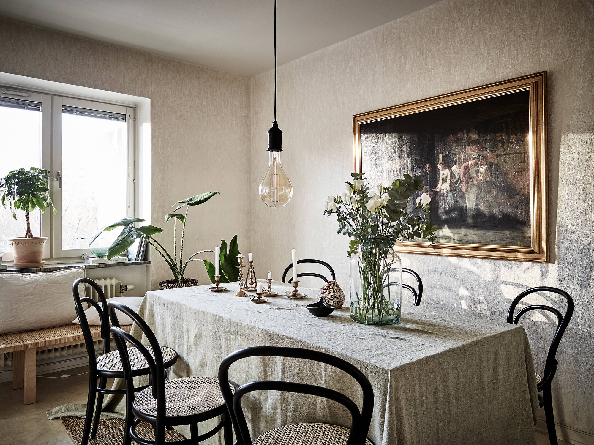 искусство живопись картины в дизайне современного интерьера богемный стиль