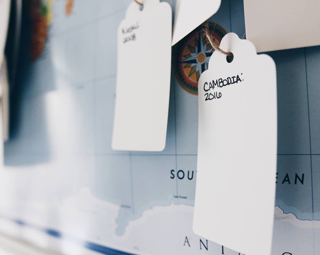 трэвел-борд мудборд путешественника необычный прием в дизайне декоре интерьера