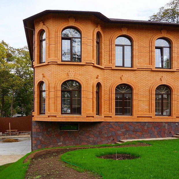 Фасад из кирпича Фасад из кирпича
